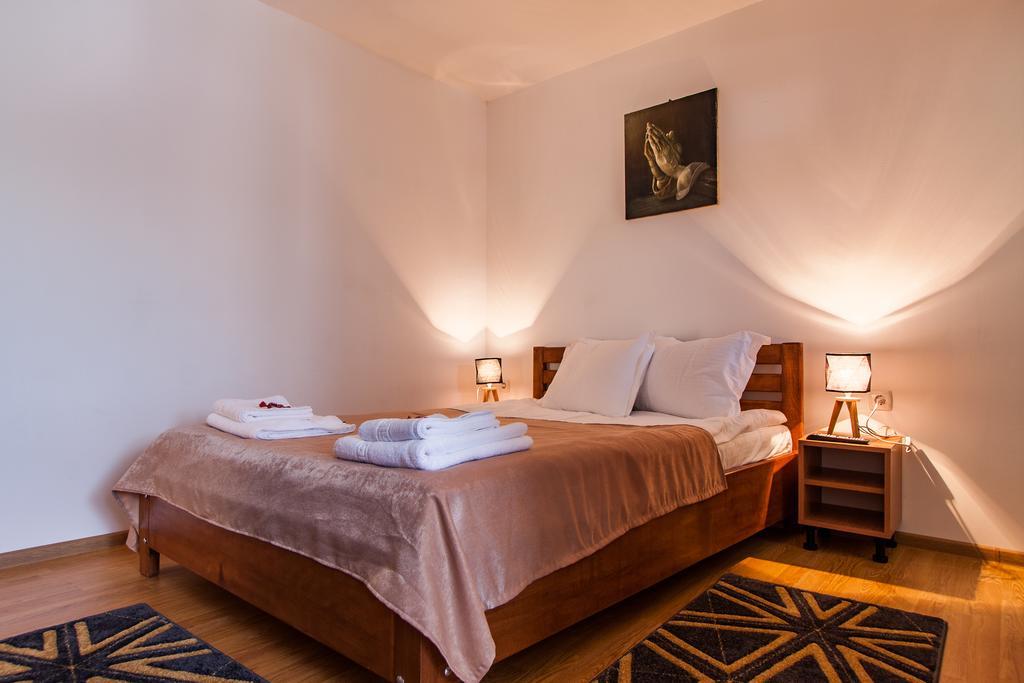 Hotel Casa Arbo Călimăneşti Zewnętrze zdjęcie