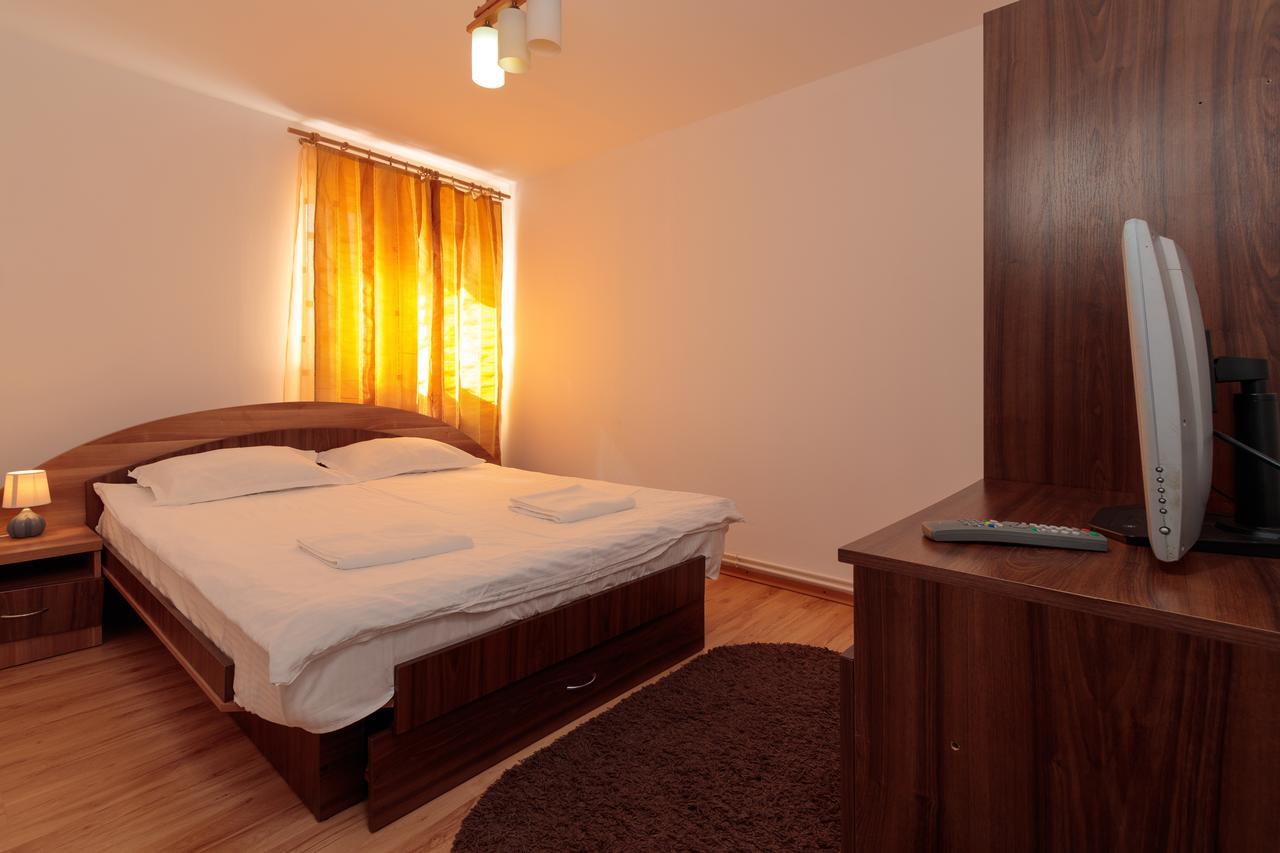 Hotel Casa Arbo Călimăneşti Zewnętrze zdjęcie