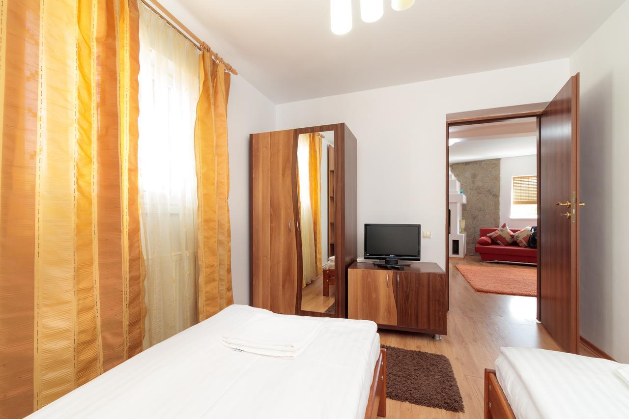 Hotel Casa Arbo Călimăneşti Zewnętrze zdjęcie